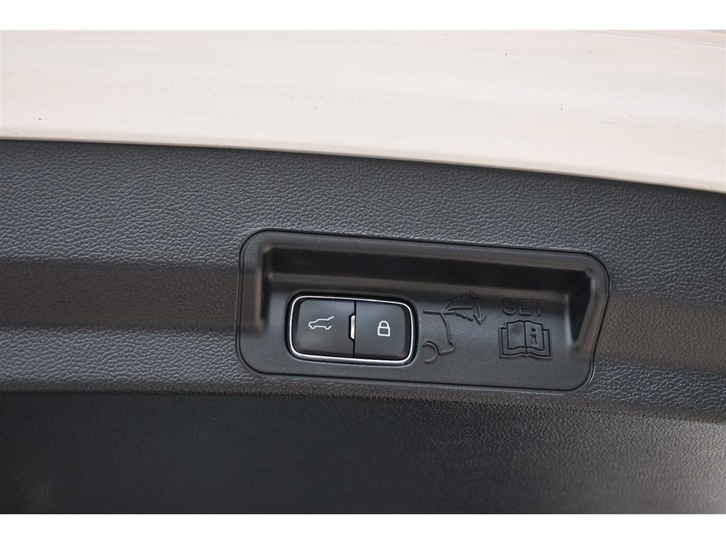 Ford Explorer XLT RWD 2023