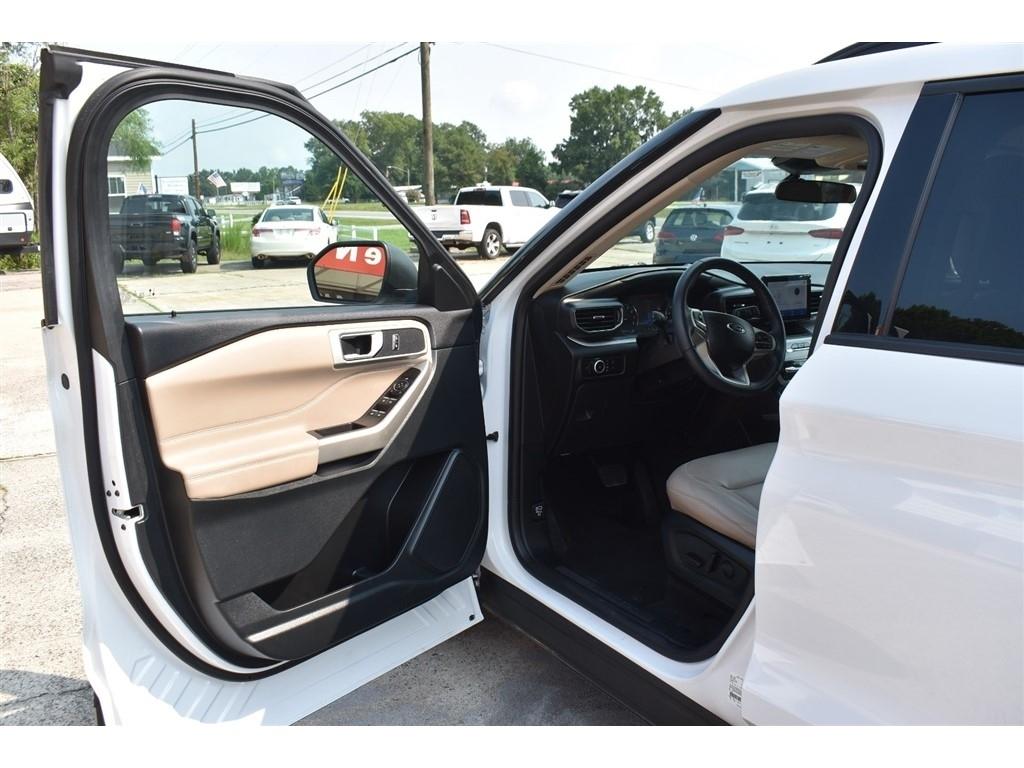 Ford Explorer XLT RWD 2023