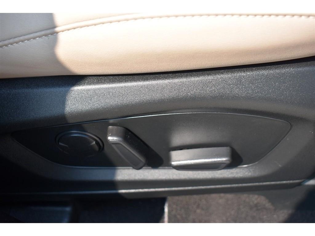 Ford Explorer XLT RWD 2023