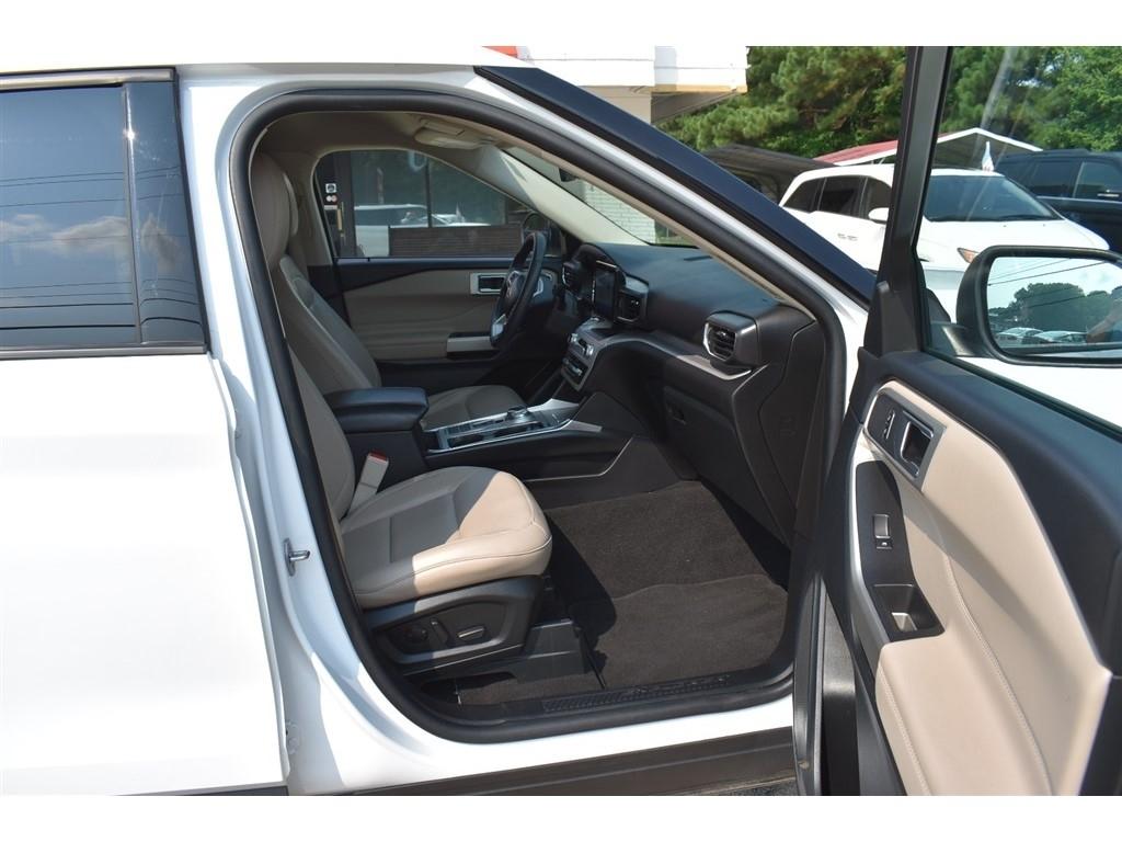 Ford Explorer XLT RWD 2023