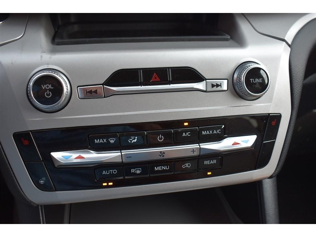 Ford Explorer XLT RWD 2023