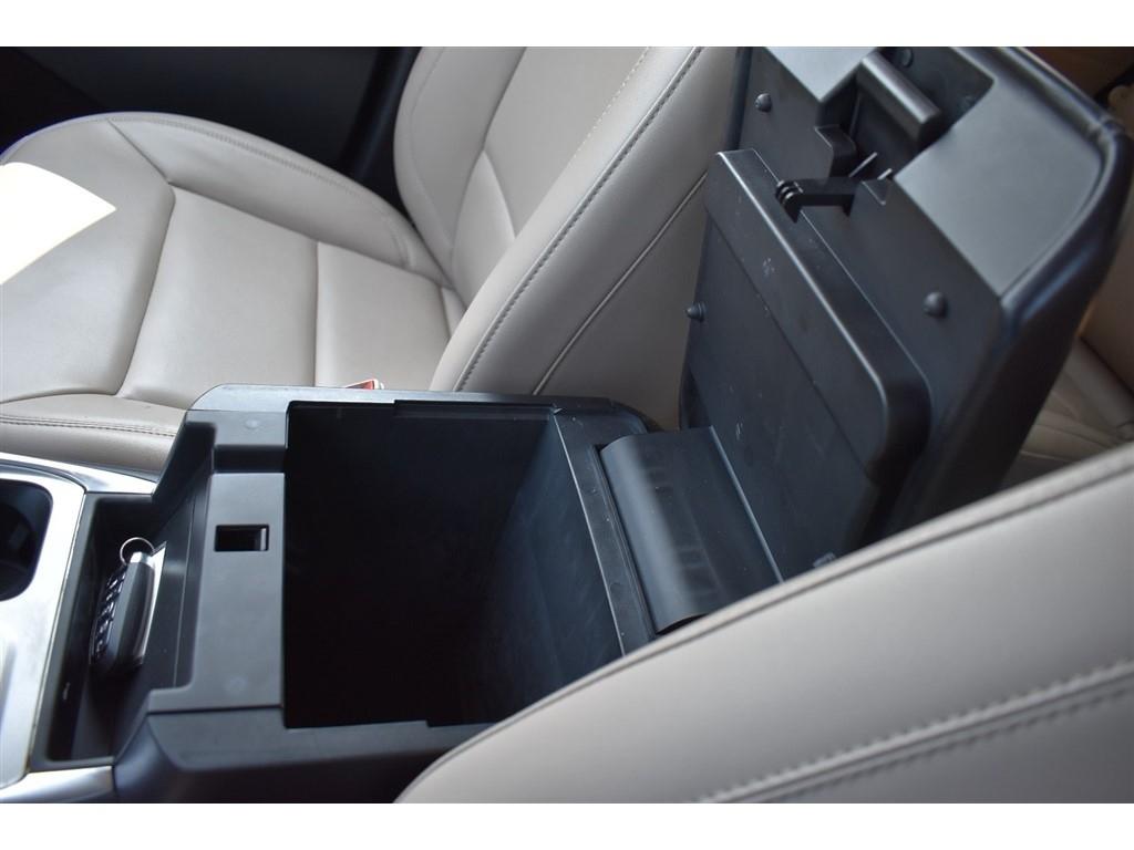 Ford Explorer XLT RWD 2023