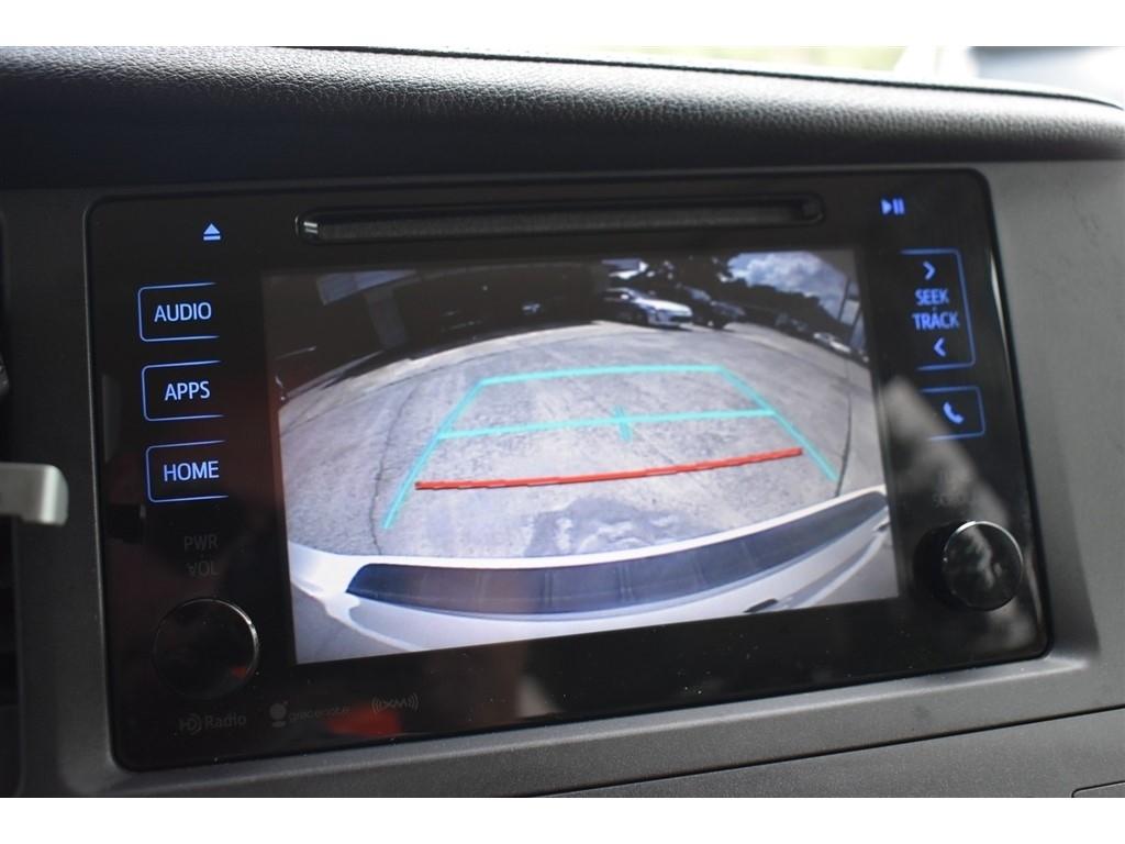 Toyota Sienna 5dr 8-Pass Van XLE Premium FWD (Natl) 2016