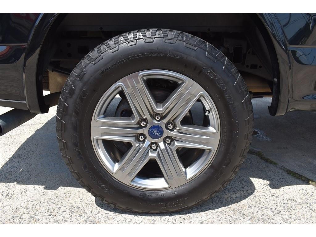 Ford F-150 Lariat 4WD SuperCrew 5.5' Box 2018