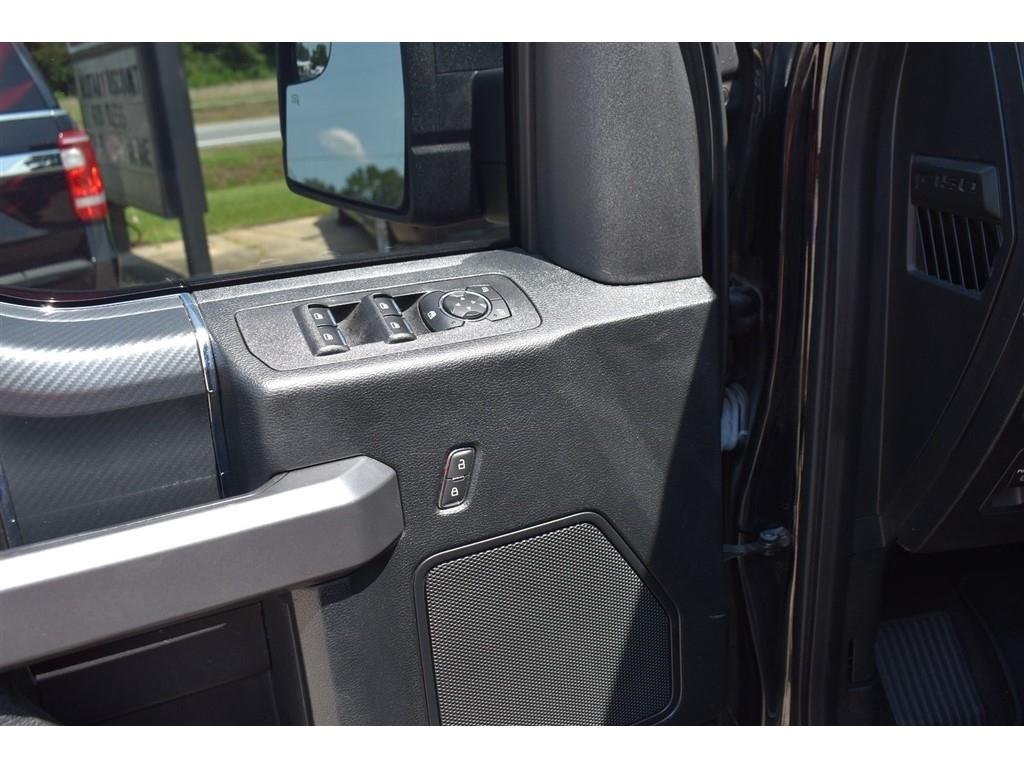 Ford F-150 Lariat 4WD SuperCrew 5.5' Box 2018
