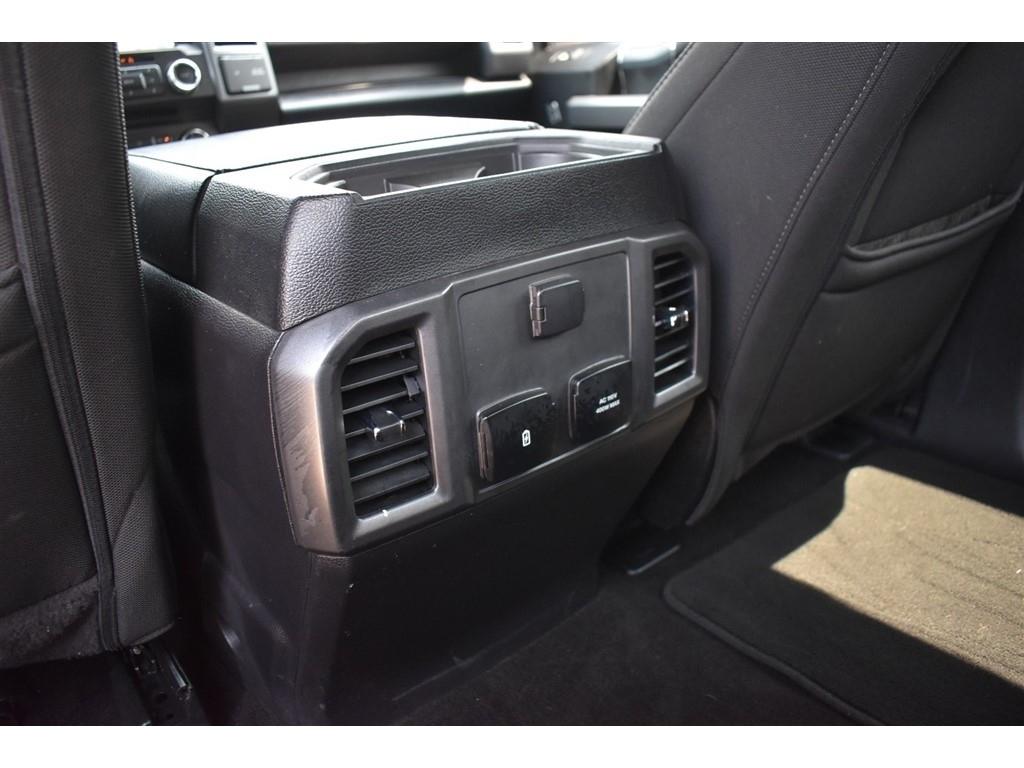 Ford F-150 Lariat 4WD SuperCrew 5.5' Box 2018