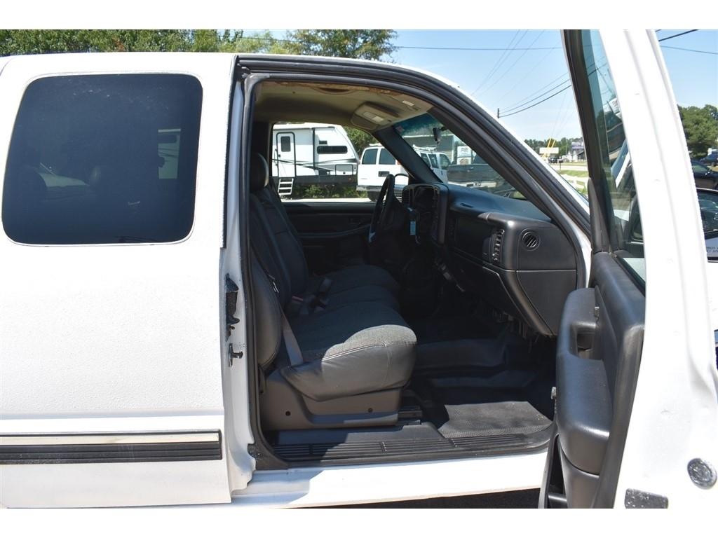 Chevrolet Silverado 1500 Ext Cab 143.5" WB 1999