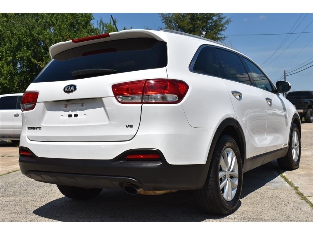 Kia Sorento LX V6 AWD 2017