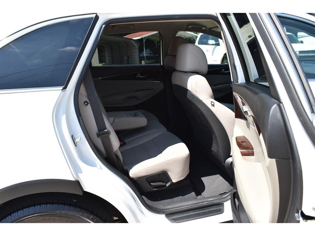 Kia Sorento LX V6 AWD 2017