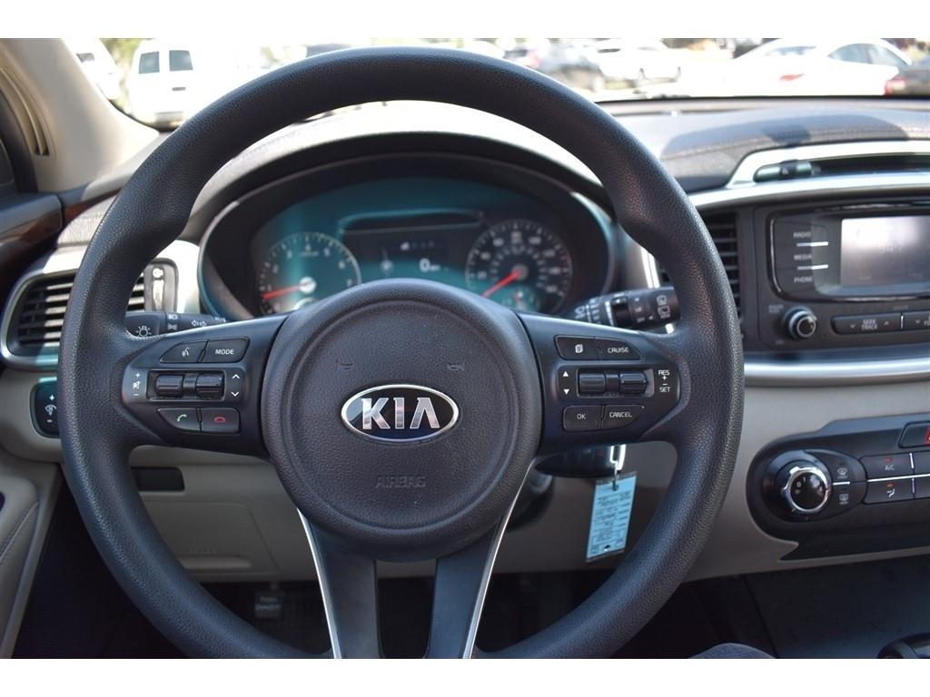 Kia Sorento LX V6 AWD 2017
