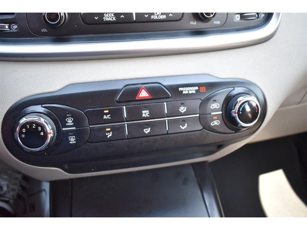 Kia Sorento LX V6 AWD 2017