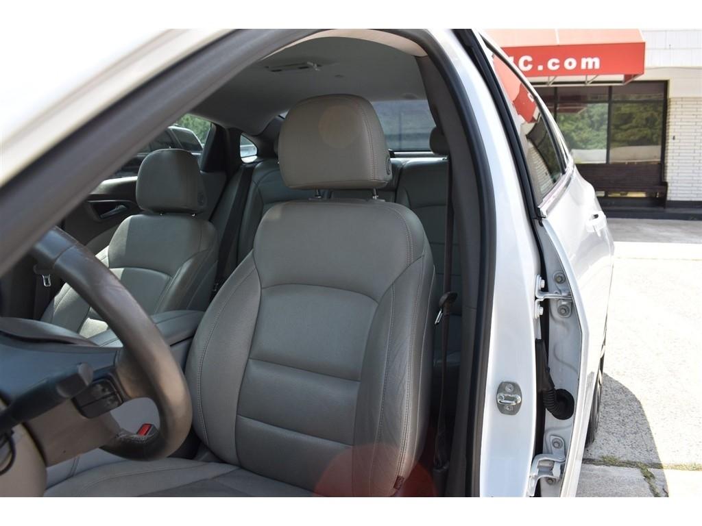 Chevrolet Malibu 4dr Sdn LT w/2LT 2016