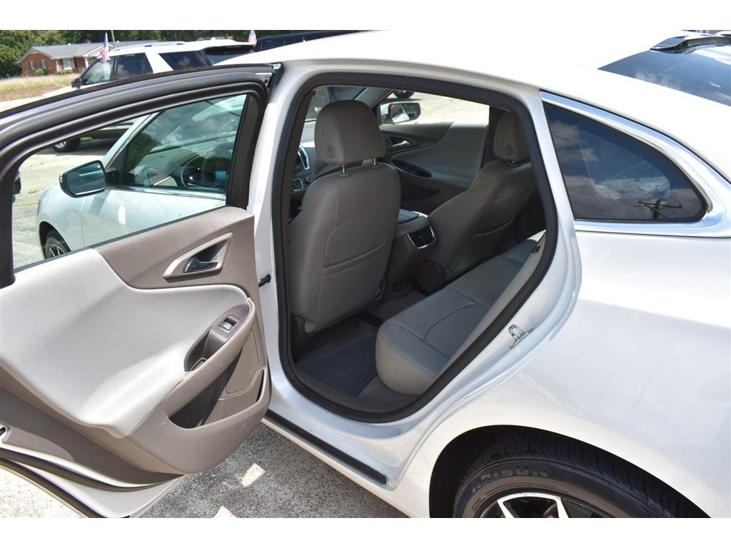 Chevrolet Malibu 4dr Sdn LT w/2LT 2016