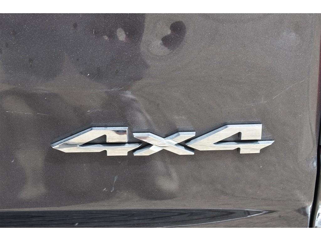 RAM 1500 Laramie 4x4 Crew Cab 5'7" Box 2019