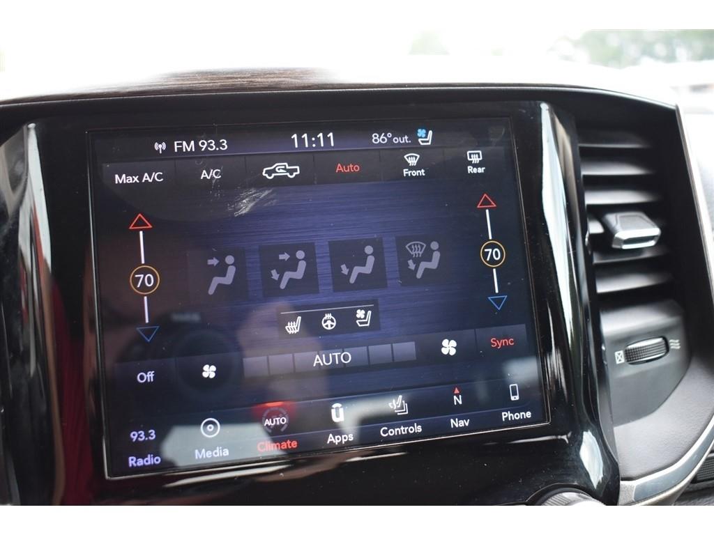 RAM 1500 Laramie 4x4 Crew Cab 5'7" Box 2019