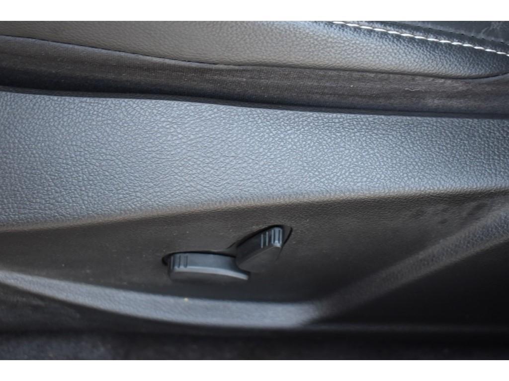 Ford Focus 5dr HB Titanium 2012