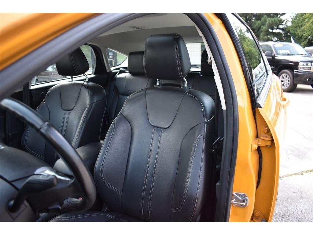 Ford Focus 5dr HB Titanium 2012