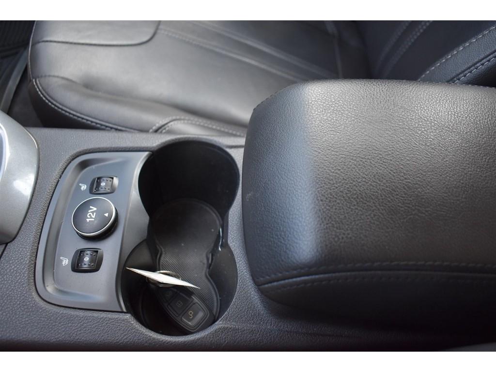 Ford Focus 5dr HB Titanium 2012
