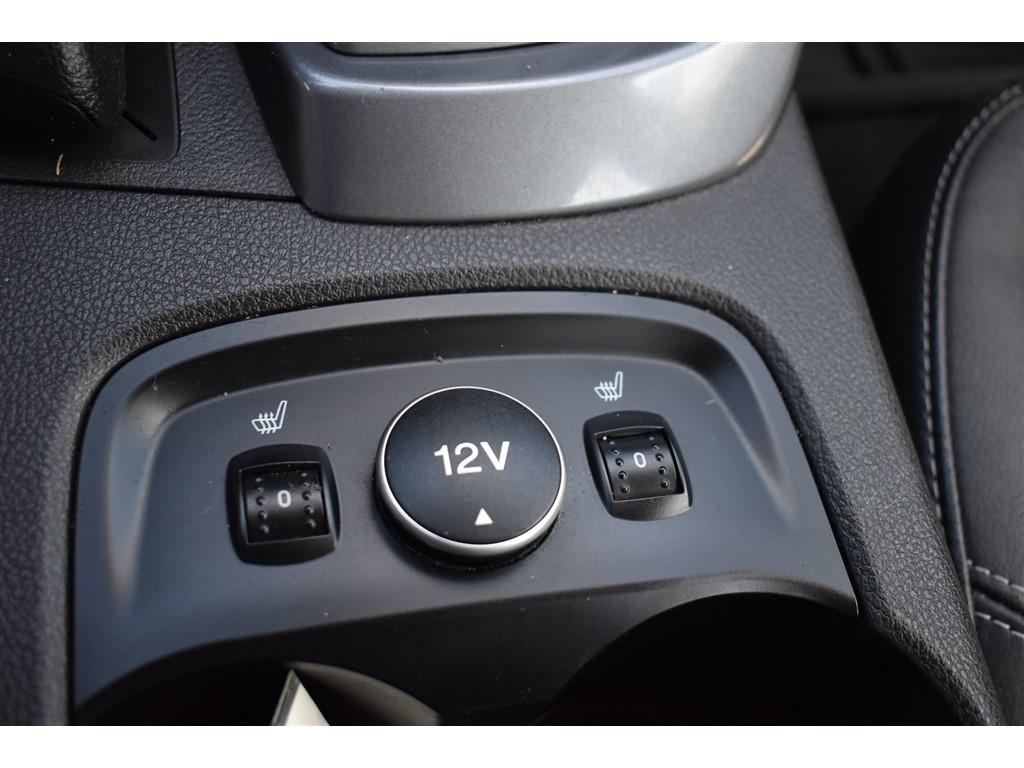 Ford Focus 5dr HB Titanium 2012
