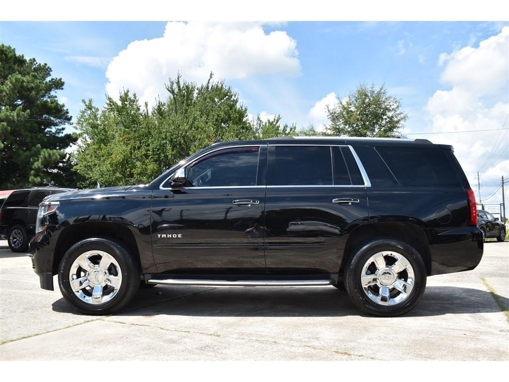 Chevrolet Tahoe 4WD 4dr Premier 2017