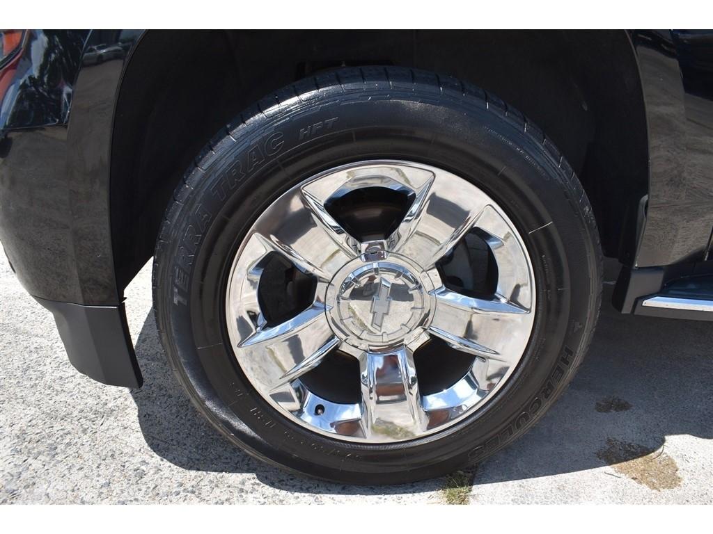 Chevrolet Tahoe 4WD 4dr Premier 2017