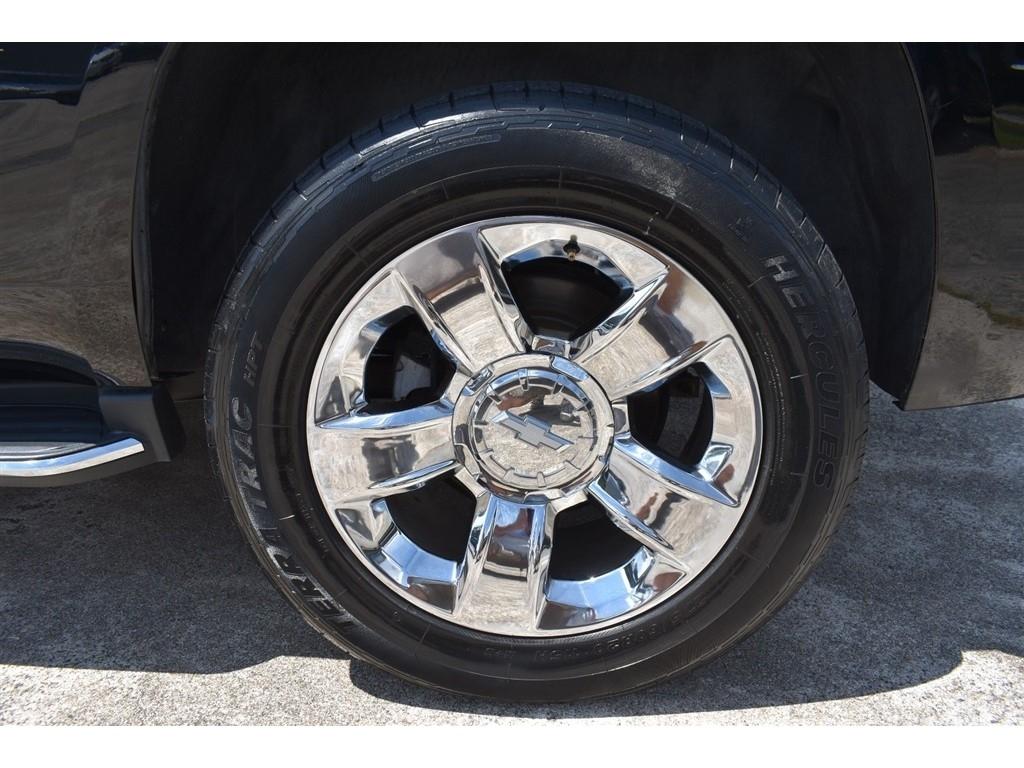 Chevrolet Tahoe 4WD 4dr Premier 2017