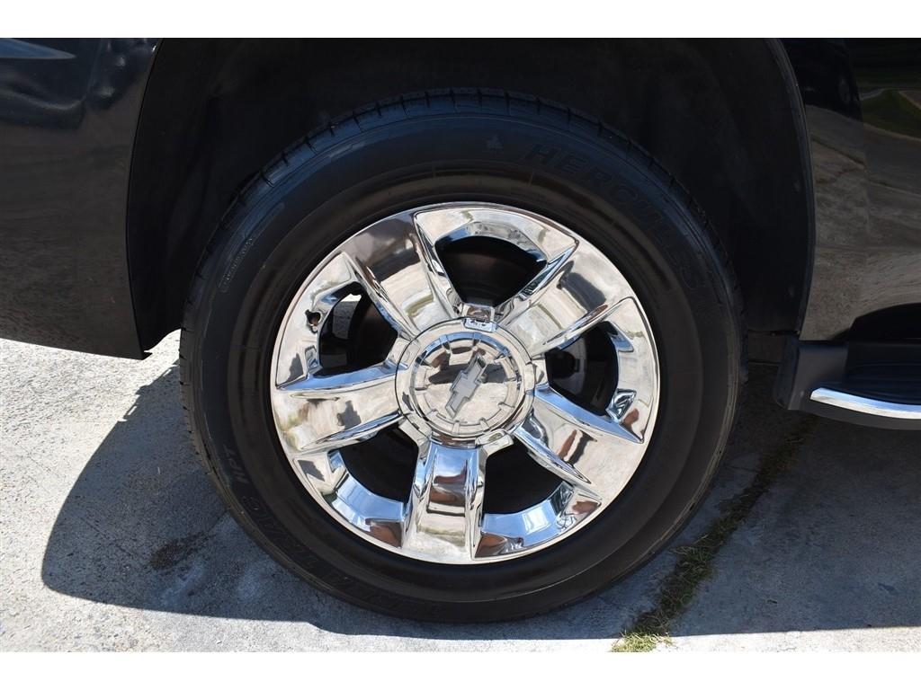 Chevrolet Tahoe 4WD 4dr Premier 2017