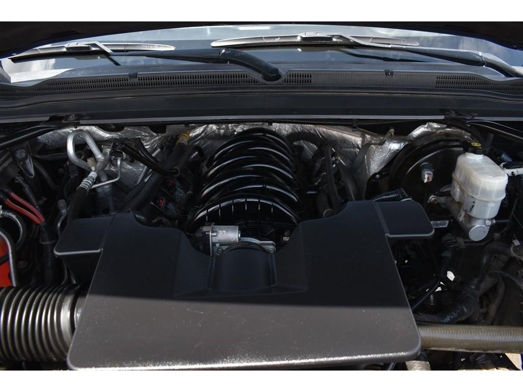 Chevrolet Tahoe 4WD 4dr Premier 2017