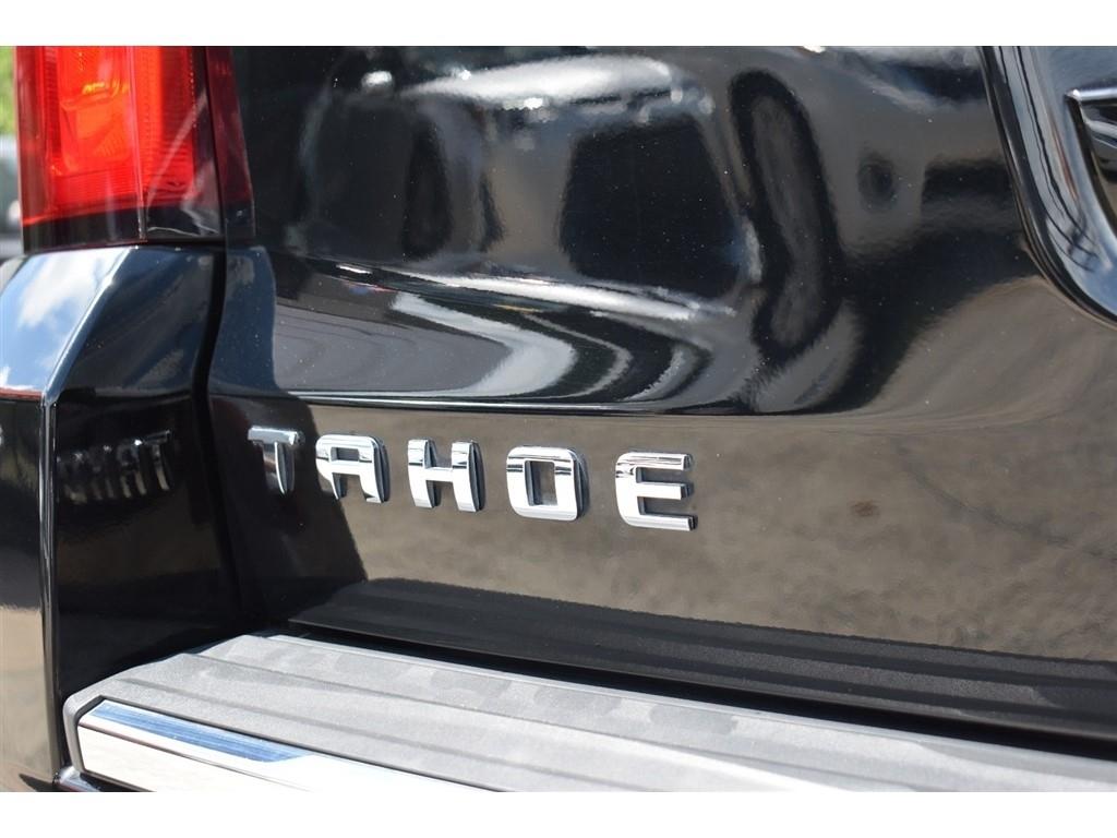 Chevrolet Tahoe 4WD 4dr Premier 2017
