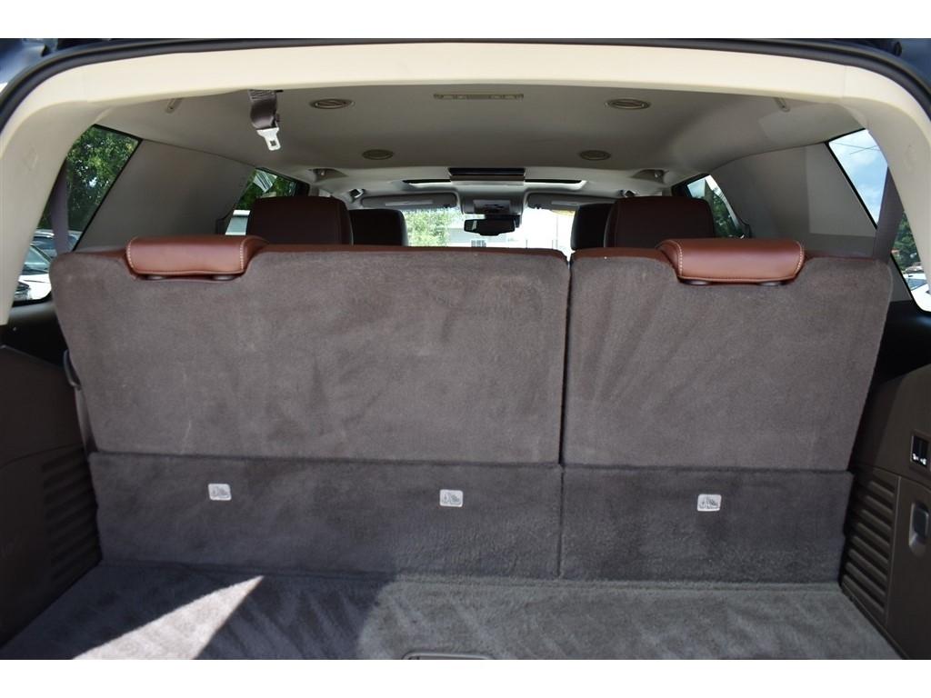 Chevrolet Tahoe 4WD 4dr Premier 2017