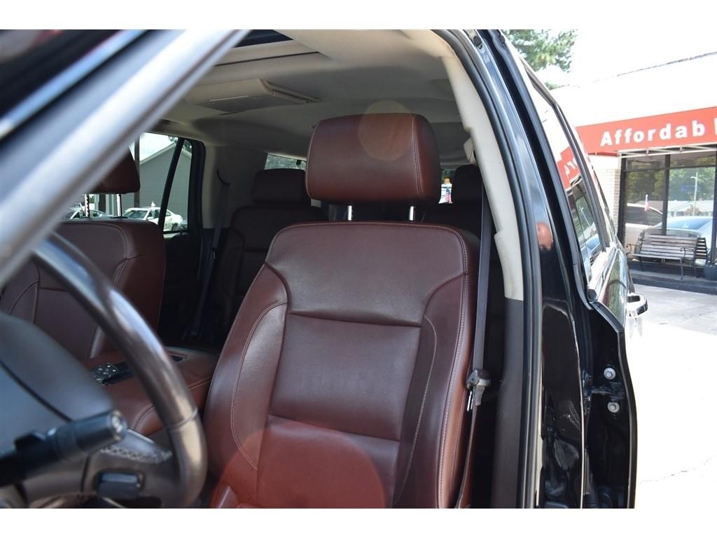 Chevrolet Tahoe 4WD 4dr Premier 2017