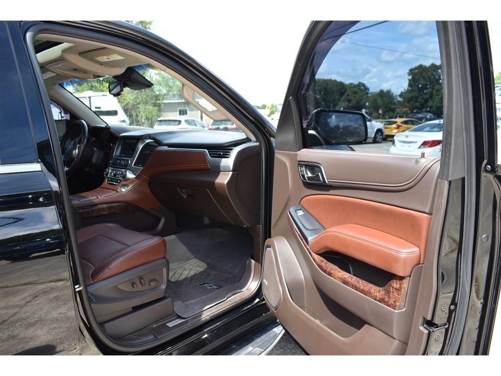 Chevrolet Tahoe 4WD 4dr Premier 2017