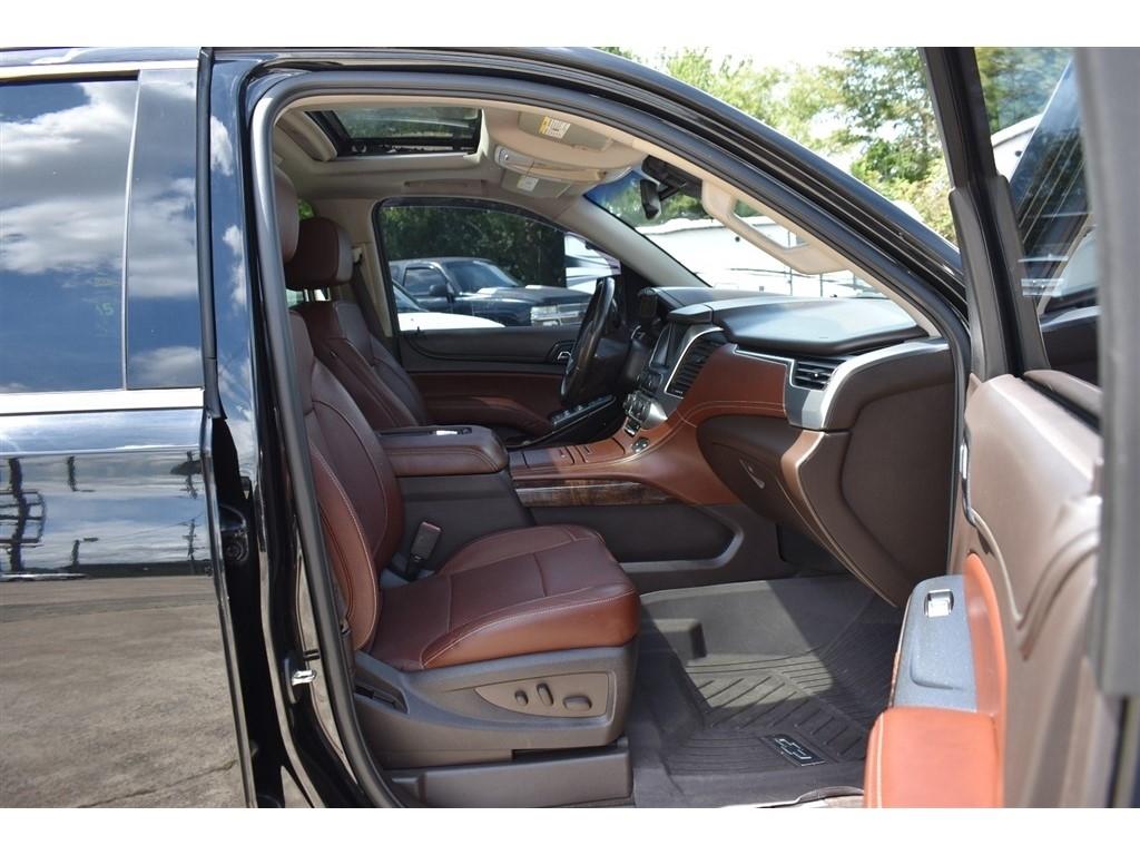 Chevrolet Tahoe 4WD 4dr Premier 2017