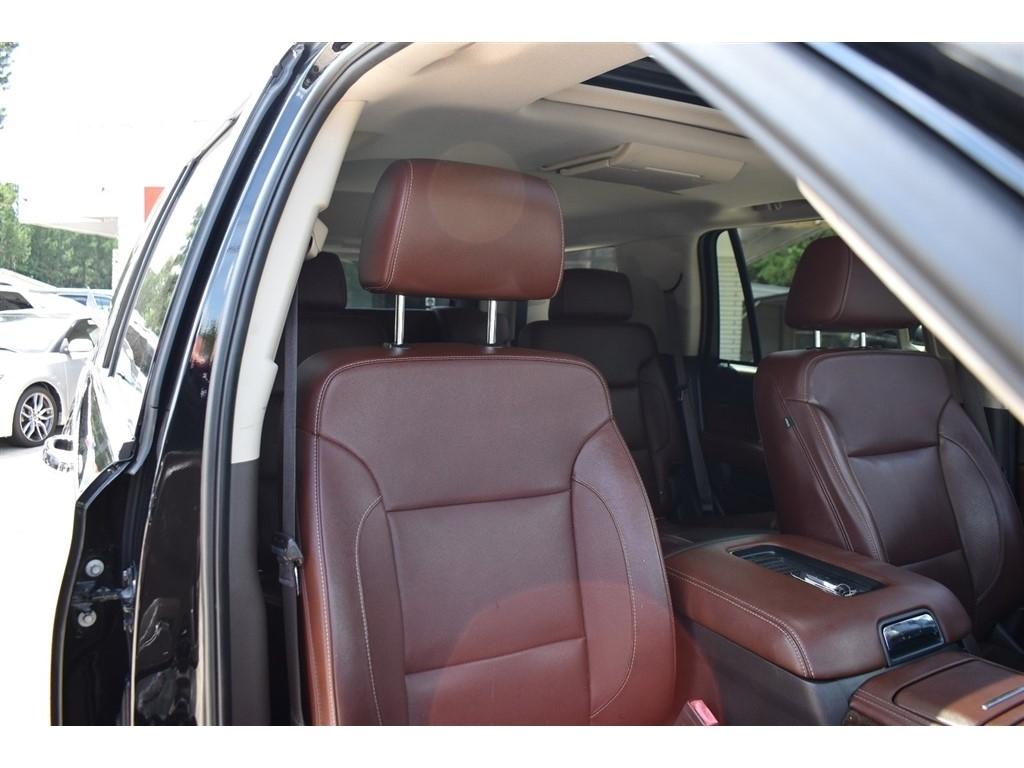 Chevrolet Tahoe 4WD 4dr Premier 2017