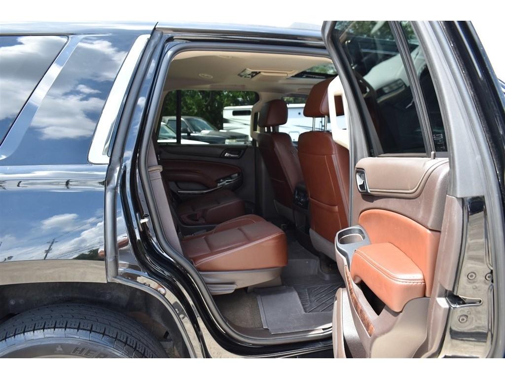 Chevrolet Tahoe 4WD 4dr Premier 2017