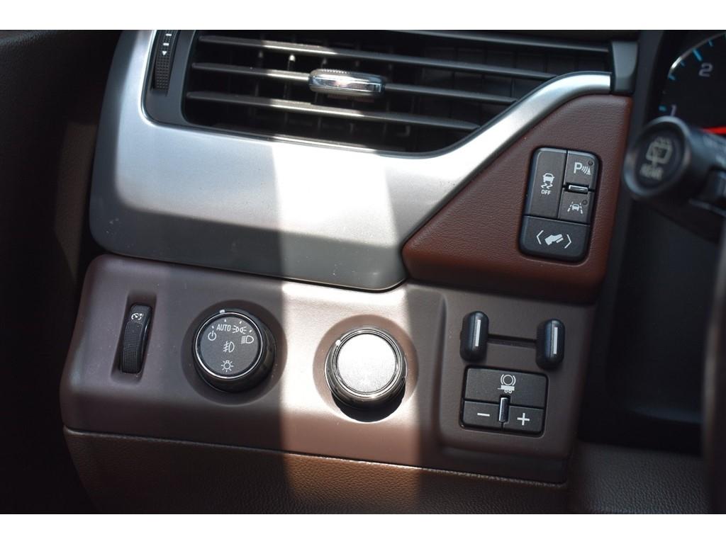 Chevrolet Tahoe 4WD 4dr Premier 2017
