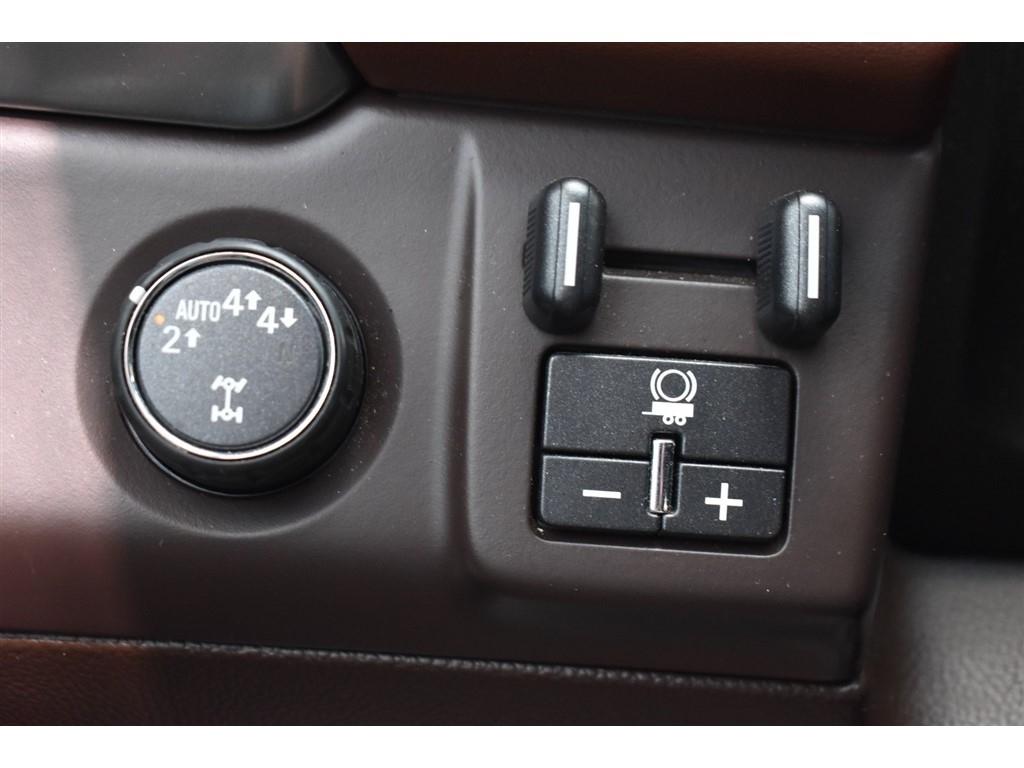Chevrolet Tahoe 4WD 4dr Premier 2017