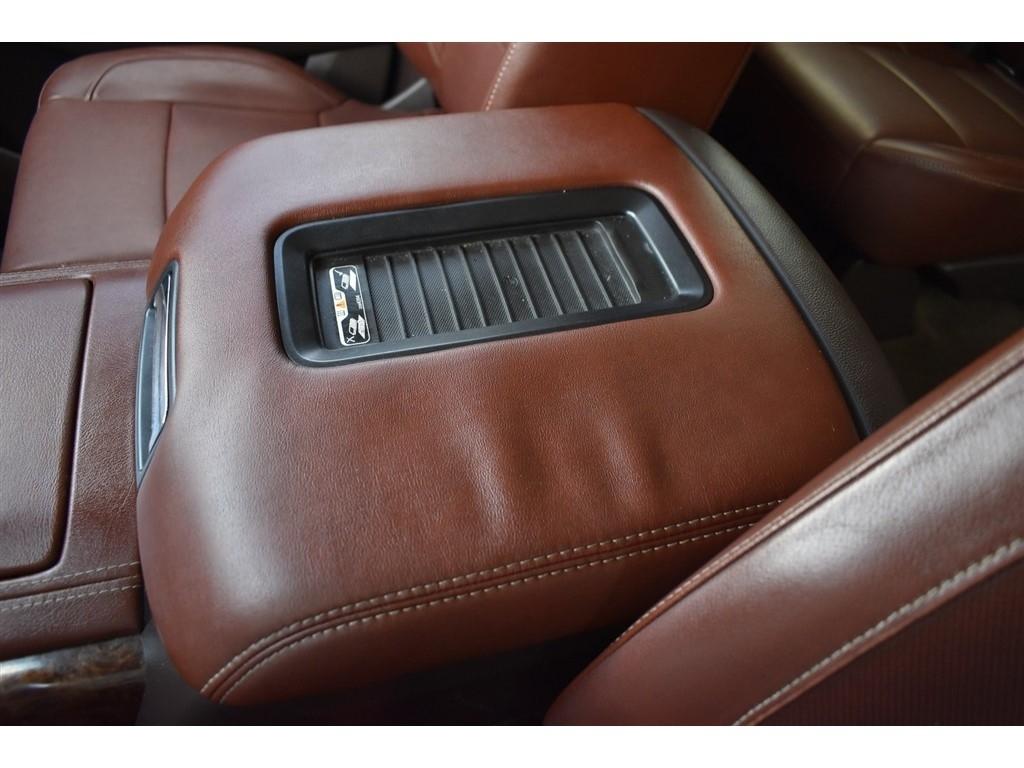 Chevrolet Tahoe 4WD 4dr Premier 2017