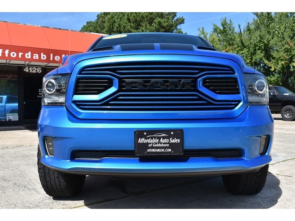 RAM 1500 Sport 4x4 Crew Cab 5'7" Box *Ltd Avail* 2018