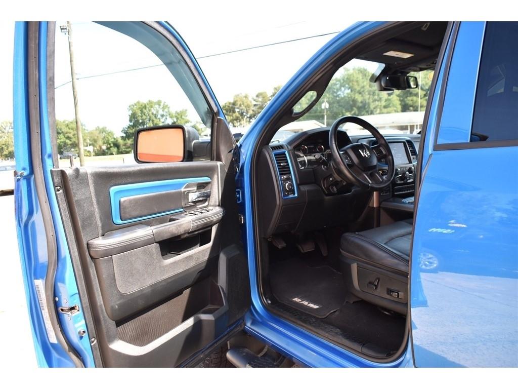 RAM 1500 Sport 4x4 Crew Cab 5'7" Box *Ltd Avail* 2018