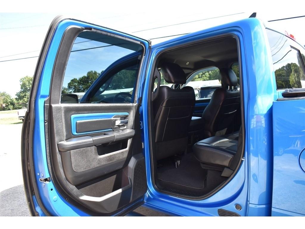 RAM 1500 Sport 4x4 Crew Cab 5'7" Box *Ltd Avail* 2018