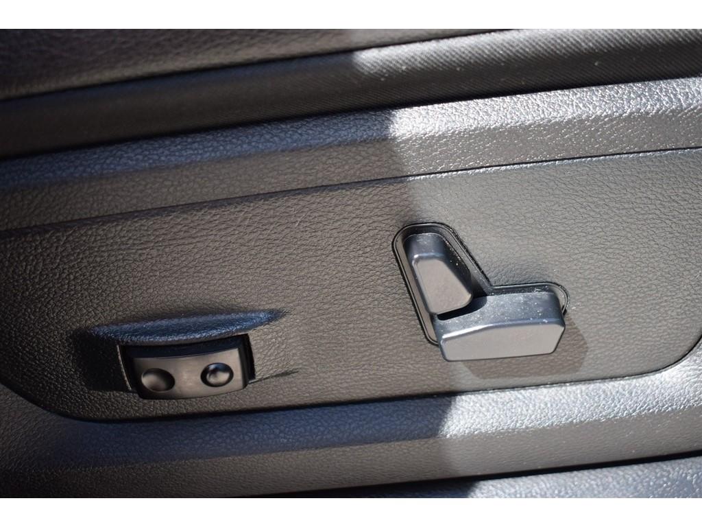 RAM 1500 Sport 4x4 Crew Cab 5'7" Box *Ltd Avail* 2018