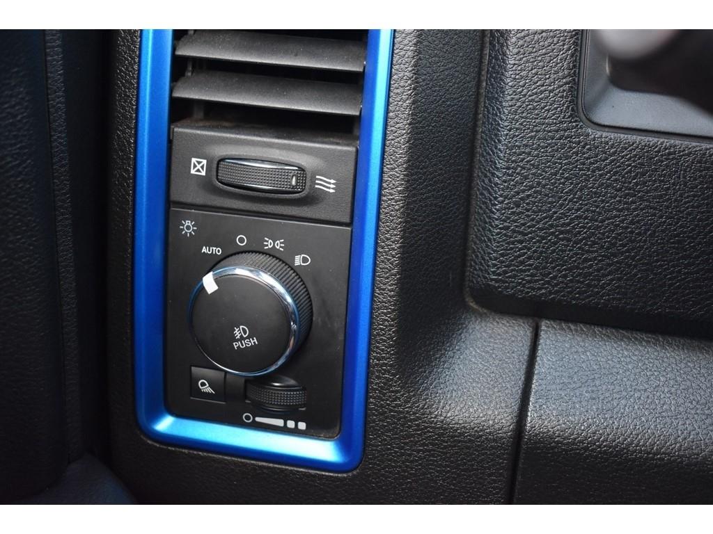 RAM 1500 Sport 4x4 Crew Cab 5'7" Box *Ltd Avail* 2018