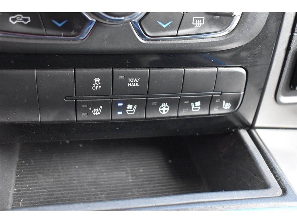 RAM 1500 Sport 4x4 Crew Cab 5'7" Box *Ltd Avail* 2018