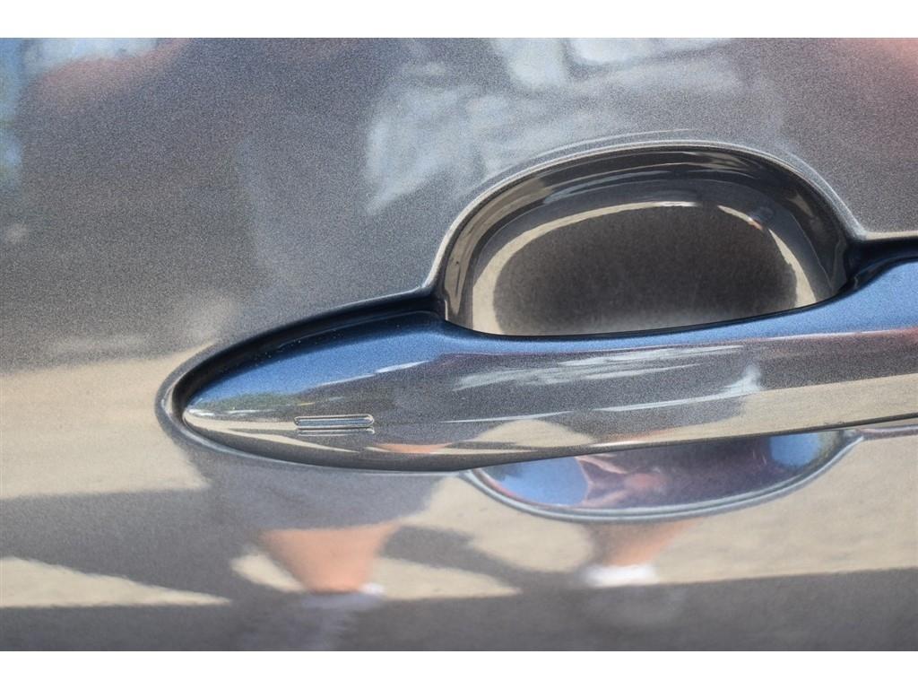 Toyota Prius Nightshade (Natl) 2022