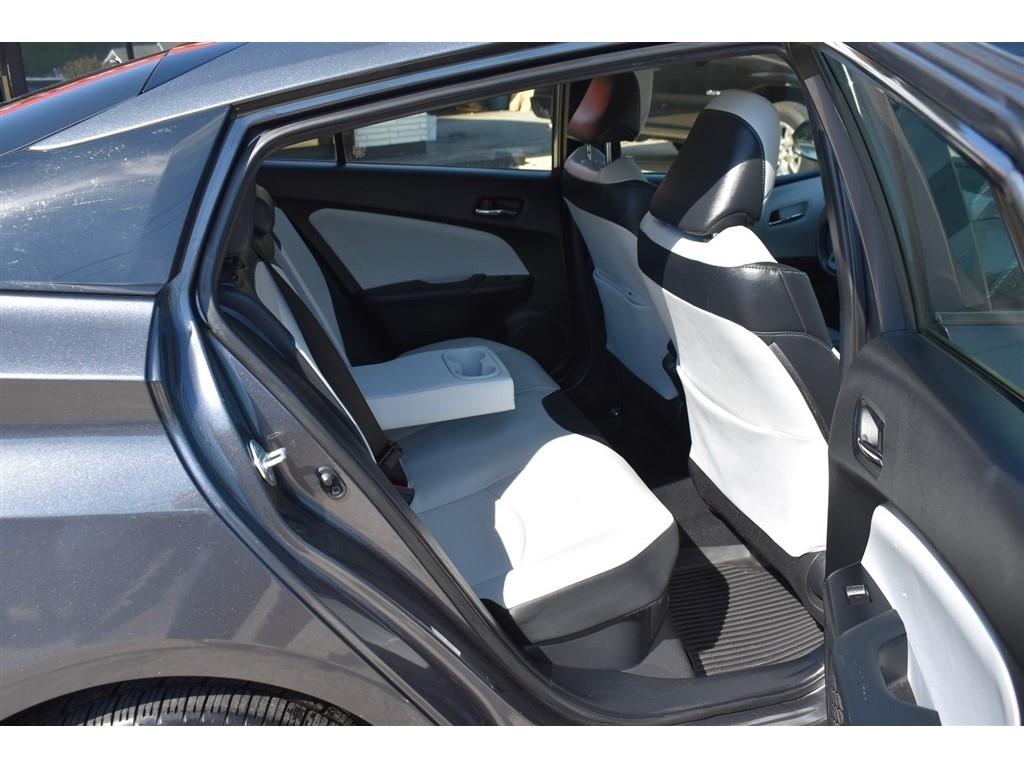 Toyota Prius Nightshade (Natl) 2022