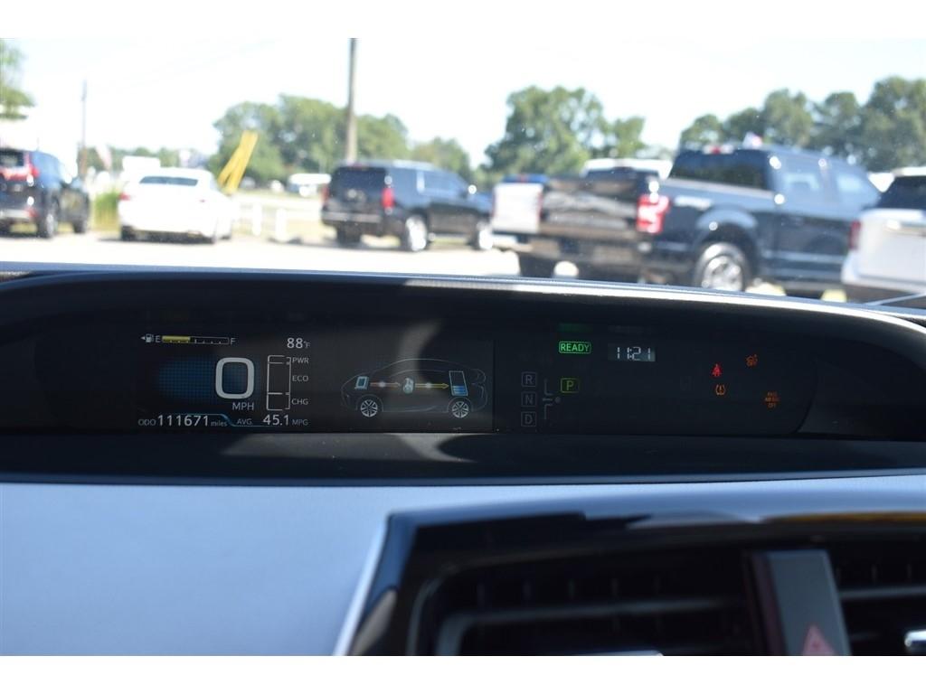 Toyota Prius Nightshade (Natl) 2022