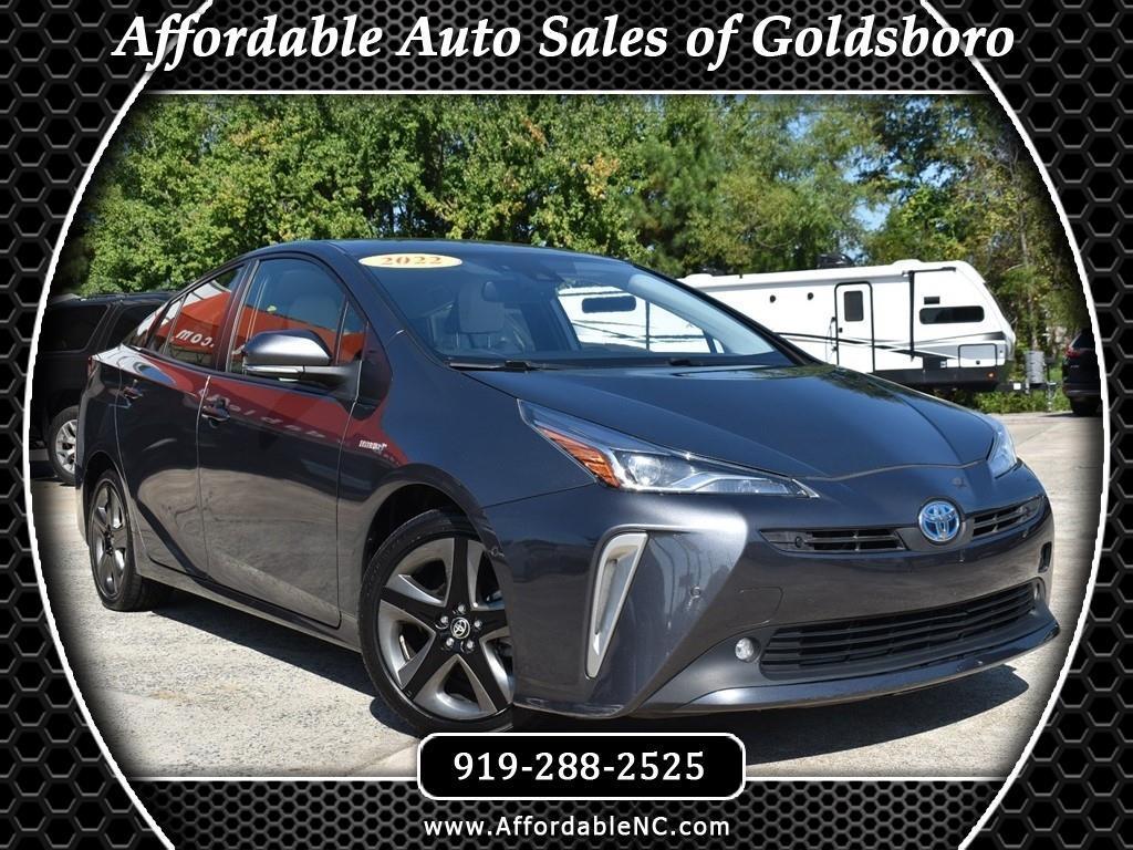2022 Toyota Prius L Eco (Natl)
