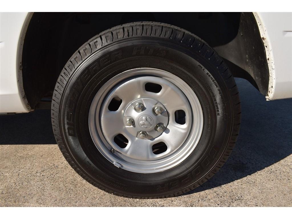 RAM 1500 Tradesman 4x4 Crew Cab 5'7" Box 2018