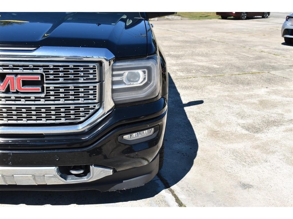 GMC Sierra 1500 4WD Crew Cab 143.5" Denali 2016